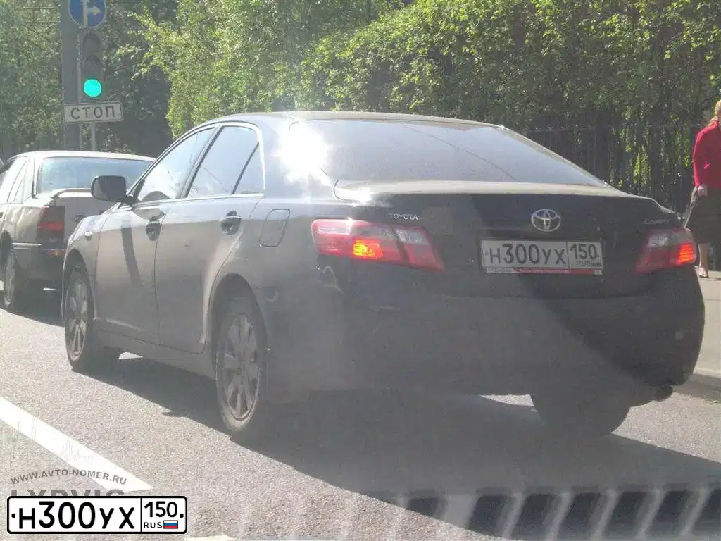 Фото автомобиля TOYOTA CAMRY, 2008 — госномер В868ВР977. Цвет: ЧЕРНЫЙ