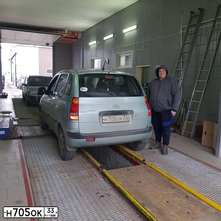 Фото автомобиля HYUNDAI I MATRIX, 2004 — госномер Н705ОК33. Цвет: СВЕТЛО-СЕРО-ЗЕЛЕНЫЙ