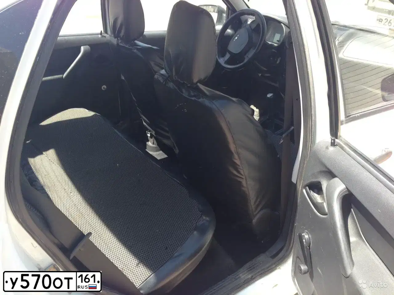 Фото автомобиля LADA 2190 GRANTA, 2012 — госномер В601АЕ09. Цвет: Белый