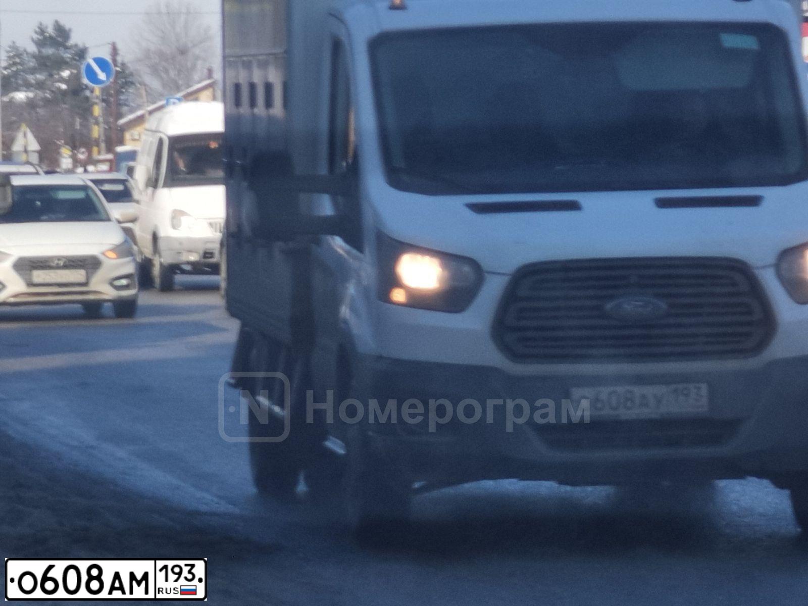 Фото автомобиля MAZDA 3, 2008 — госномер О608АМ193. Цвет: ЧЕРНЫЙ