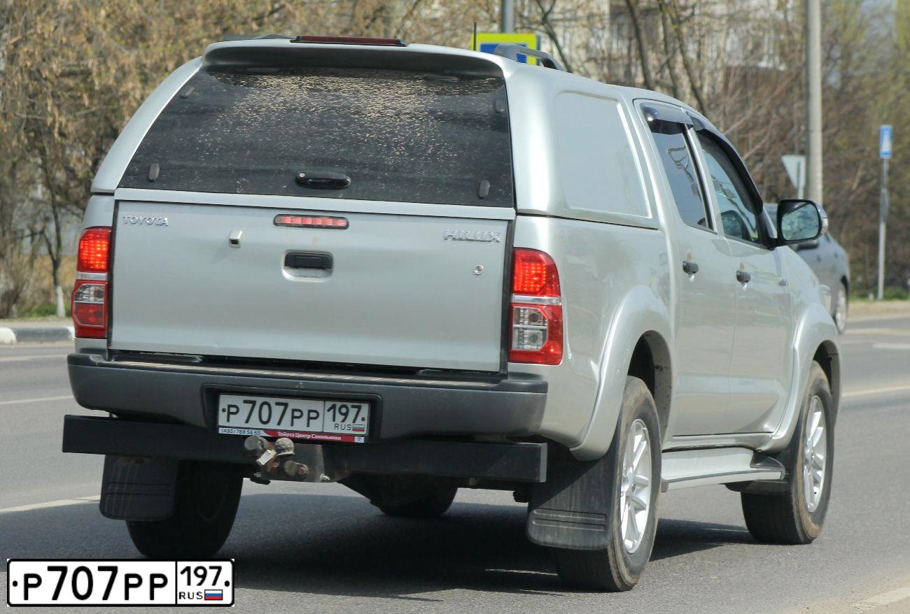 Фото автомобиля MITSUBISHI PAJERO SPORT, 2008 — госномер Р707РР197. Цвет: ЗЕЛЕНЫЙ