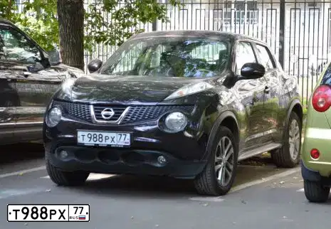 Фото автомобиля NISSAN JUKE, 2013 — госномер Т988РХ77. Цвет: ФИОЛЕТОВЫЙ