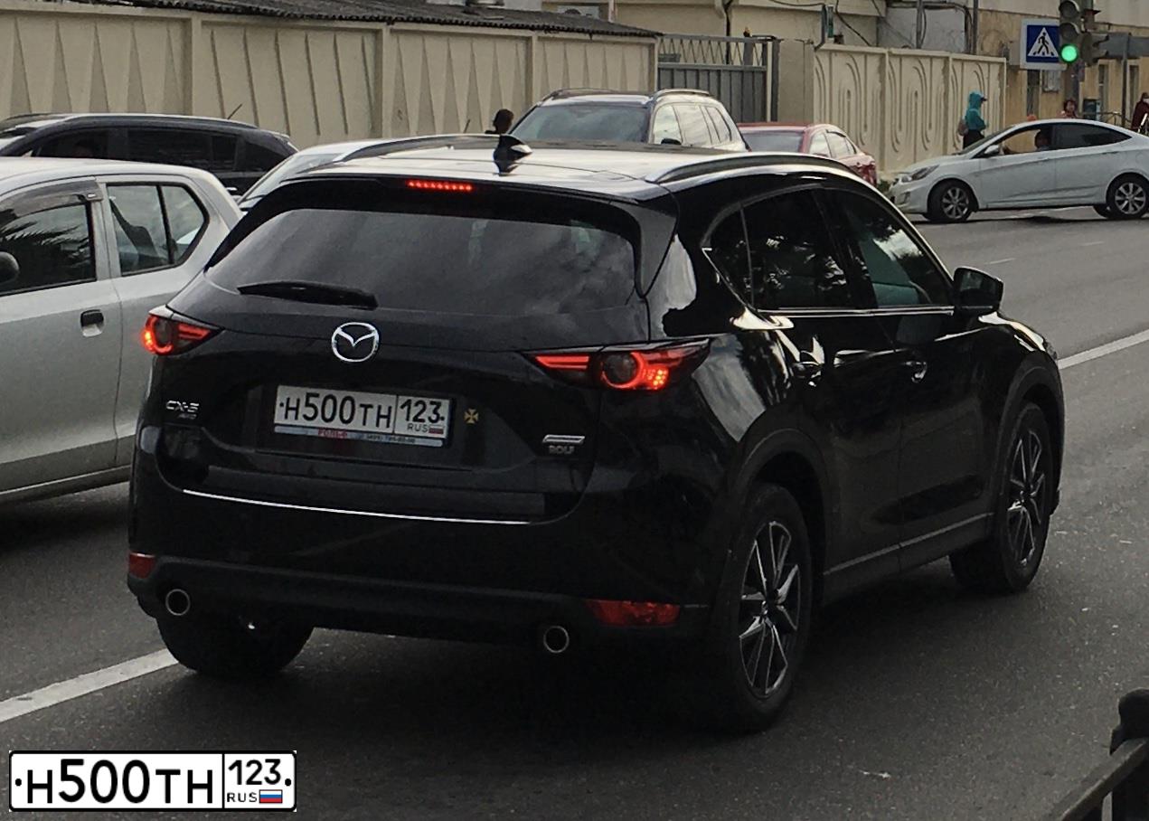 Фото автомобиля MAZDA CX-5, 2017 — госномер Н500ТН123. Цвет: ЧЕРНЫЙ