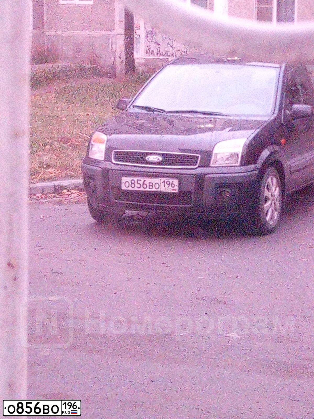 Фото автомобиля FОRD FUSIОN, 2006 — госномер Е804ОМ18. Цвет: ЧЕРНЫЙ