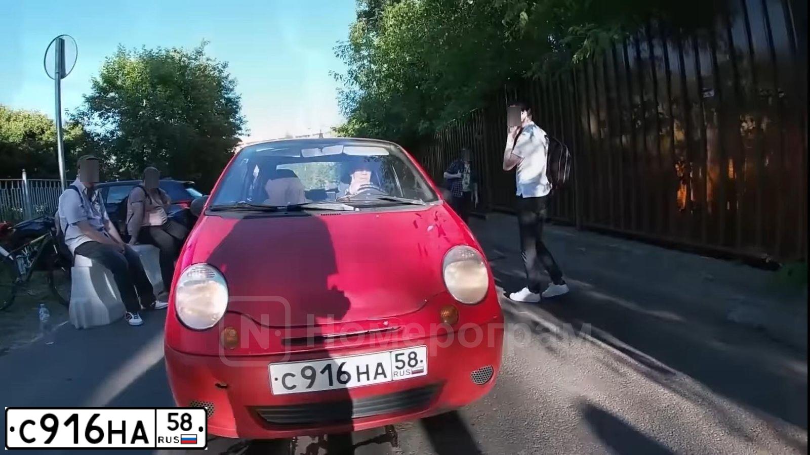 Фото автомобиля DAEWOO MATIZ, 2012 — госномер С916НА58. Цвет: КРАСНЫЙ ЯРКИЙ