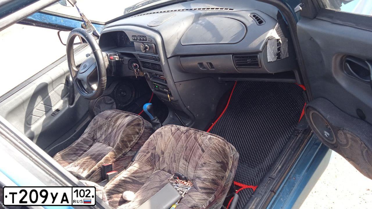 Фото автомобиля LADA 2115 SAMARA, 2000 — госномер Т209УА102. Цвет: СЕРЕБРИСТ-СИНЕ-ЗЕЛЕНЫЙ