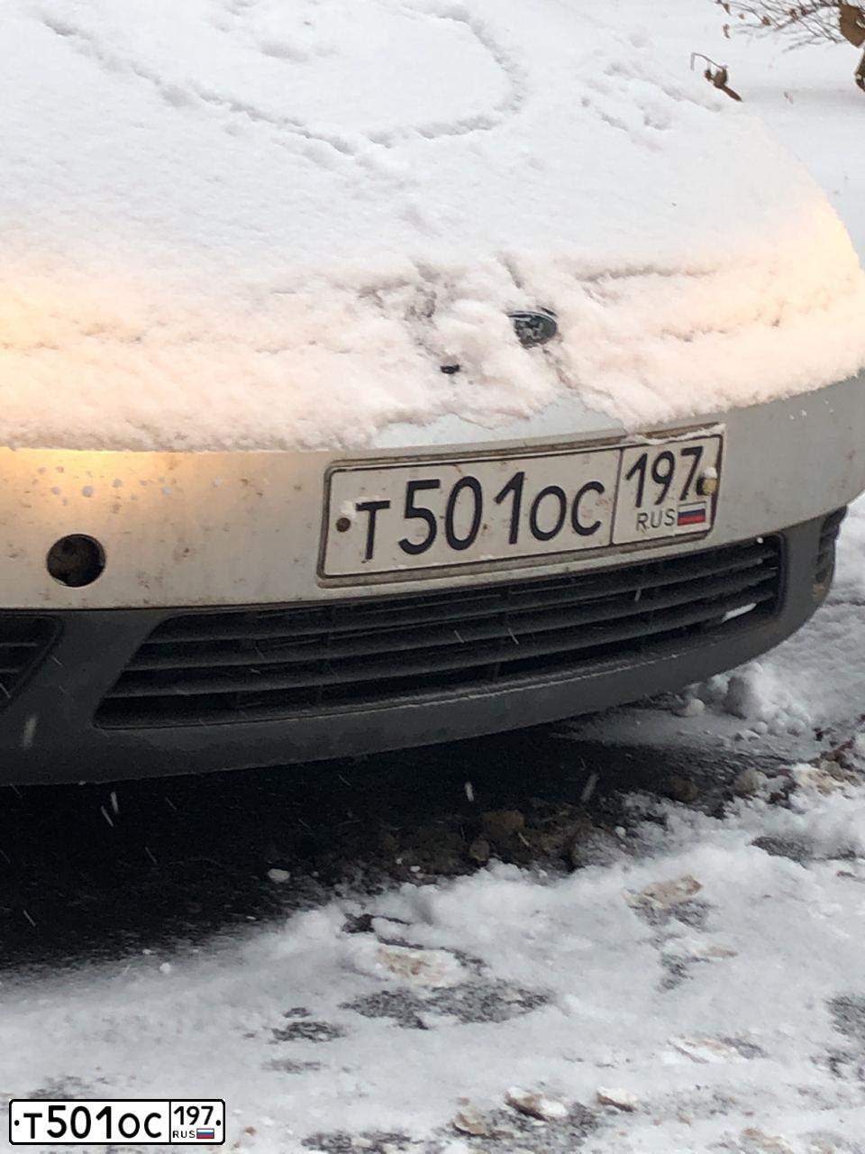Фото автомобиля FORD FIESTA / ASPIRE, 2005 — госномер Х928ЕР797. Цвет: Серый