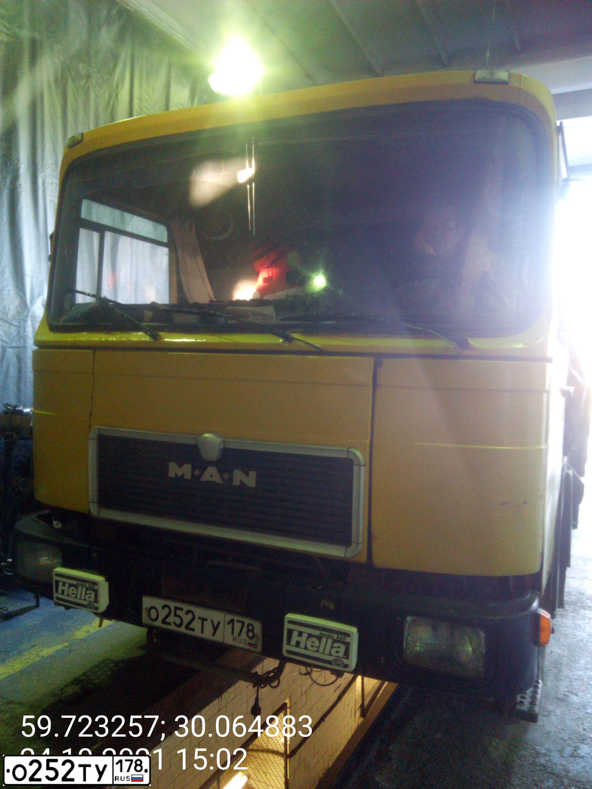 Фото автомобиля MAN N 14.000-SERIE, 1984 — госномер О252ТУ178. Цвет: ЖЁЛТЫЙ