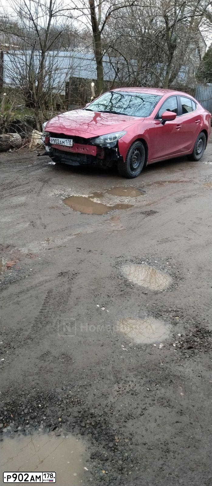 Фото автомобиля MAZDA 3, 2013 — госномер К007МЕ761. Цвет: КРАСНЫЙ