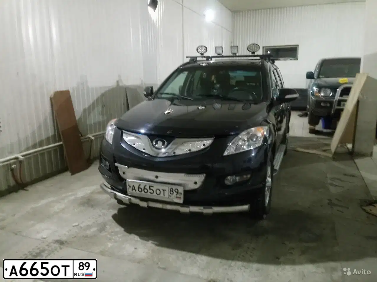 Фото автомобиля GREAT WALL HOVER, 2012 — госномер А665ОТ89. Цвет: ЧЕРНЫЙ