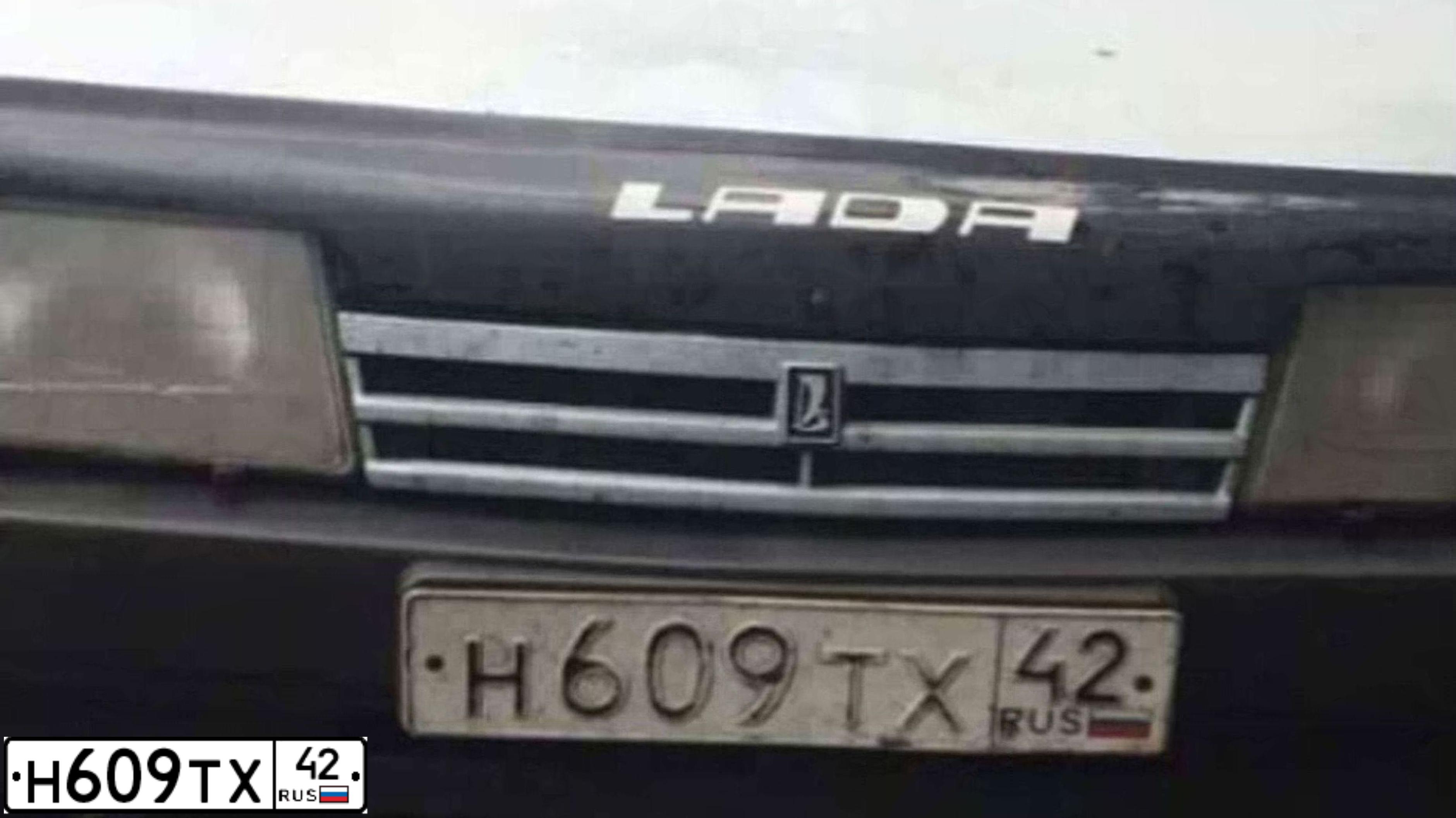Фото автомобиля LADA 2109 SAMARA, 2002 — госномер Н609ТХ42. Цвет: СЕРЕБРИСТО-ГОЛУБОЙ