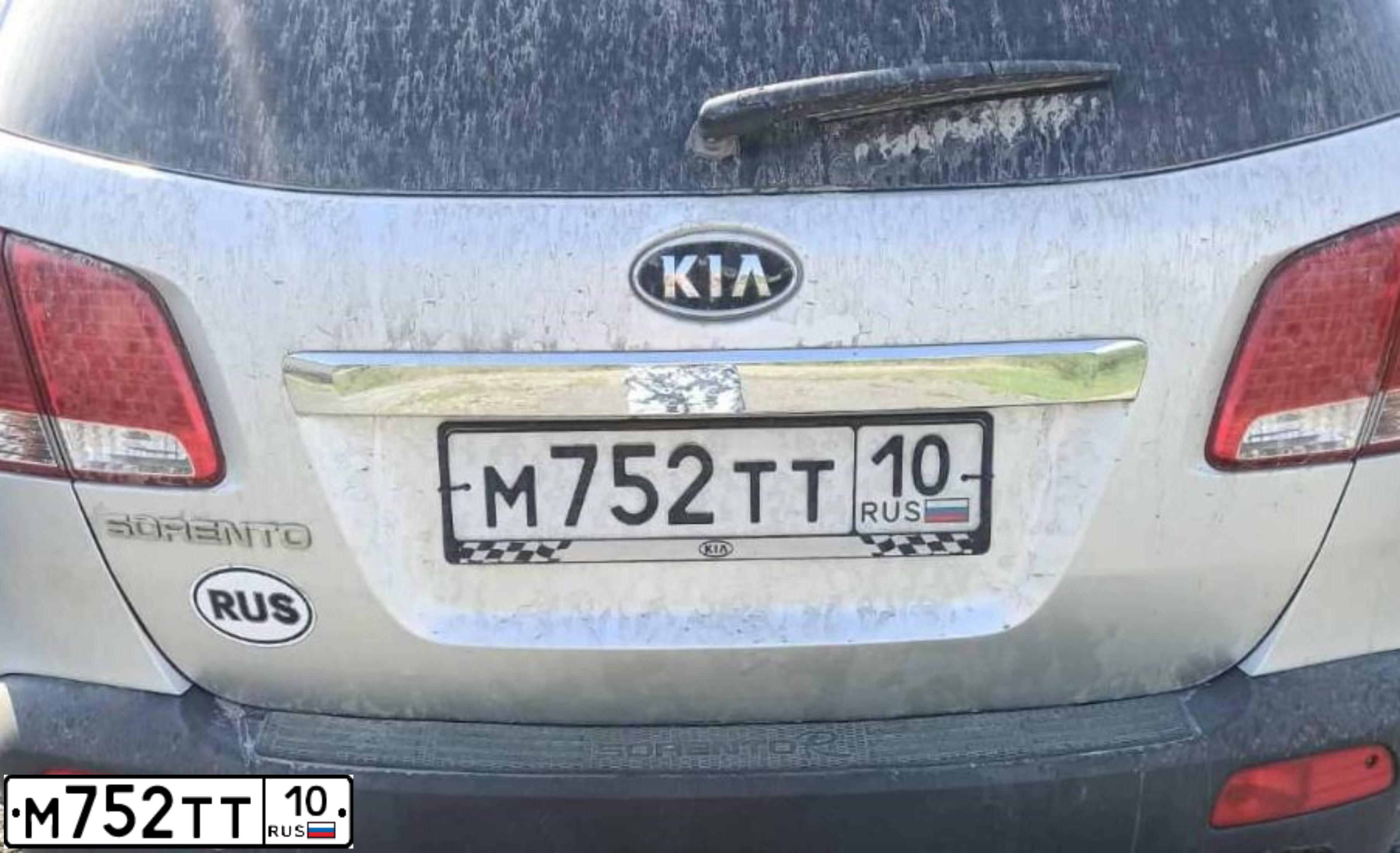 Фото автомобиля KIA SORENTO, 2011 — госномер М752ТТ10. Цвет: СЕРЕБРИСТЫЙ
