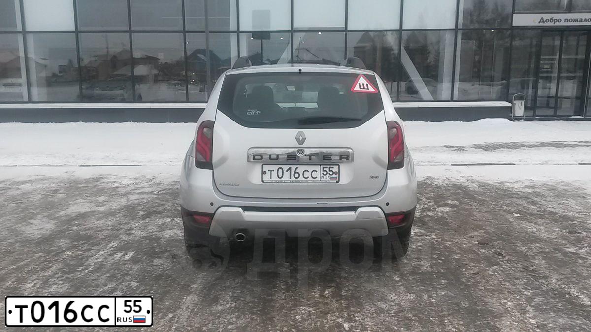 Фото автомобиля RENAULT DUSTER, 2016 — госномер Т016СС55. Цвет: СВЕТЛО СЕРЫЙ