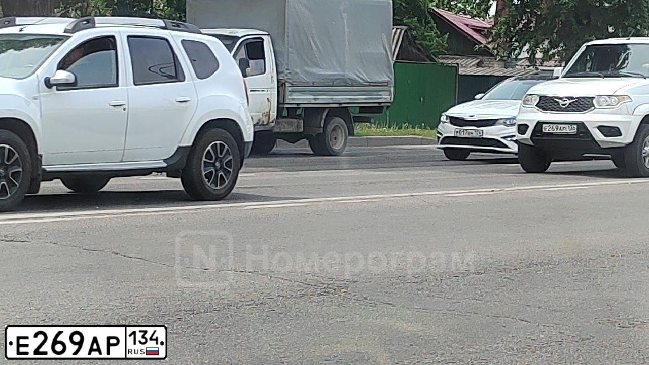 Фото автомобиля LADA 2112, 2005 — госномер Х845КК02. Цвет: ГРАФИТОВЫЙ МЕТАЛЛИК