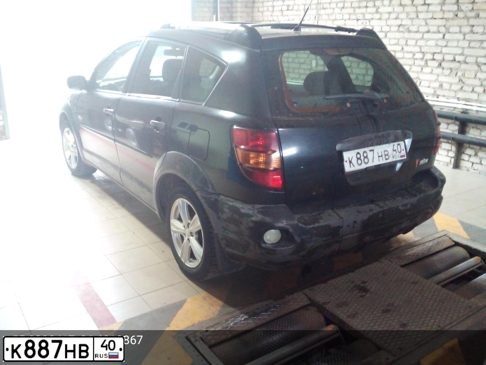 Фото автомобиля PONTIAC VIBE, 2003 — госномер К887НВ40. Цвет: ЧЕРНЫЙ