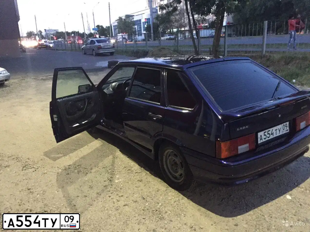 Фото автомобиля LADA 2114 SAMARA, 2013 — госномер А554ТУ09. Цвет: синий