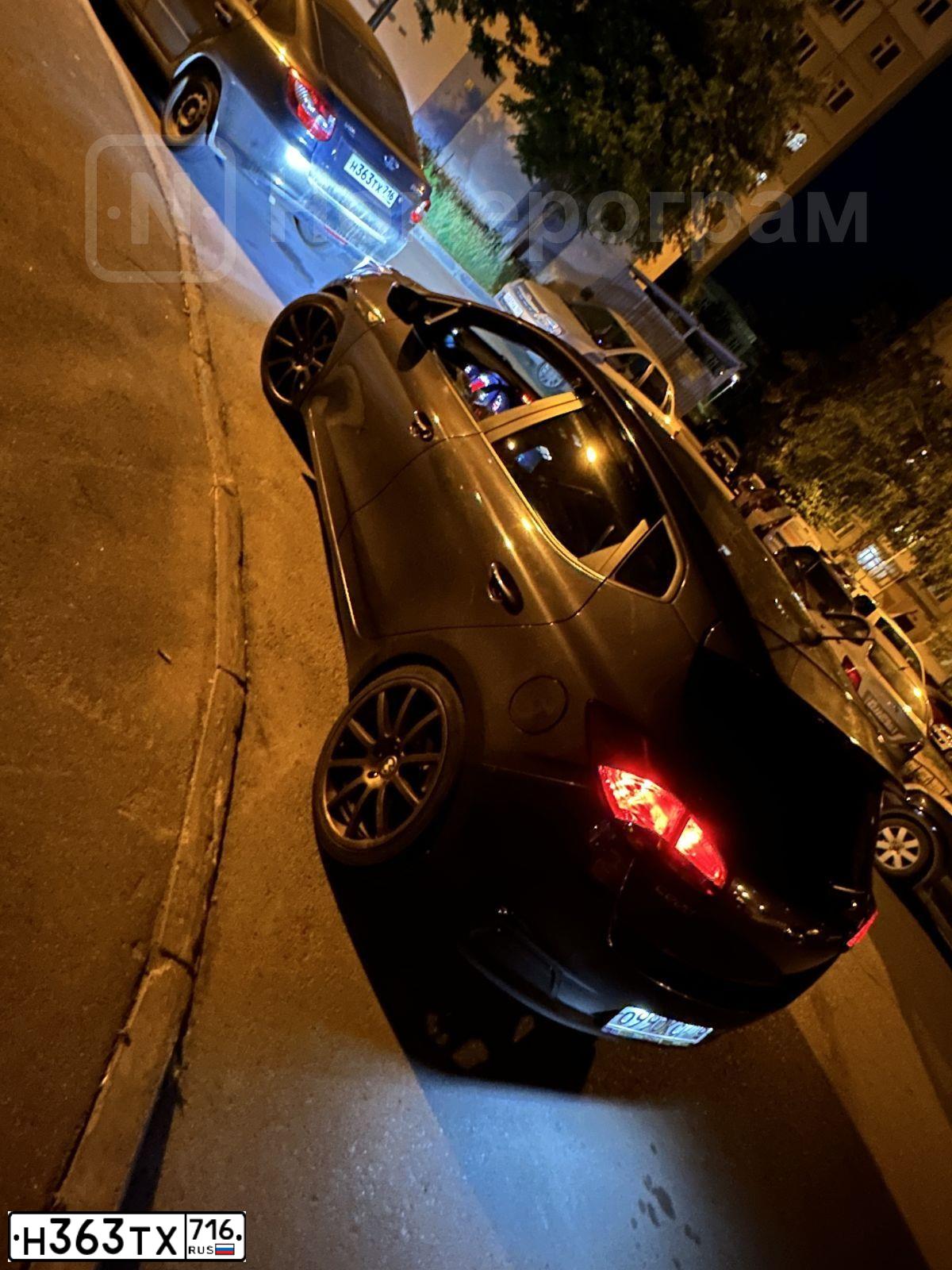 Фото автомобиля LADA 2191 GRANTA, 2015 — госномер Н363ТХ716. Цвет: ЧЕРНЫЙ