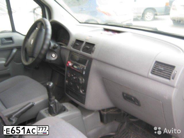 Фото автомобиля FORD TRANSIT, 2004 — госномер К482ЕХ550