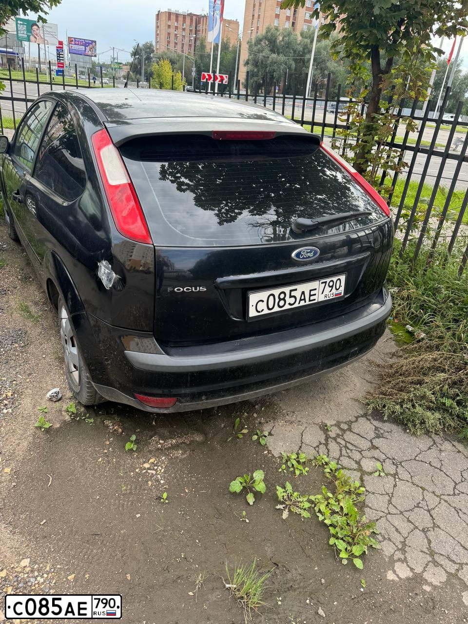 Фото автомобиля FORD FOCUS, 2006 — госномер Н662КТ550. Цвет: ЧЕРНЫЙ