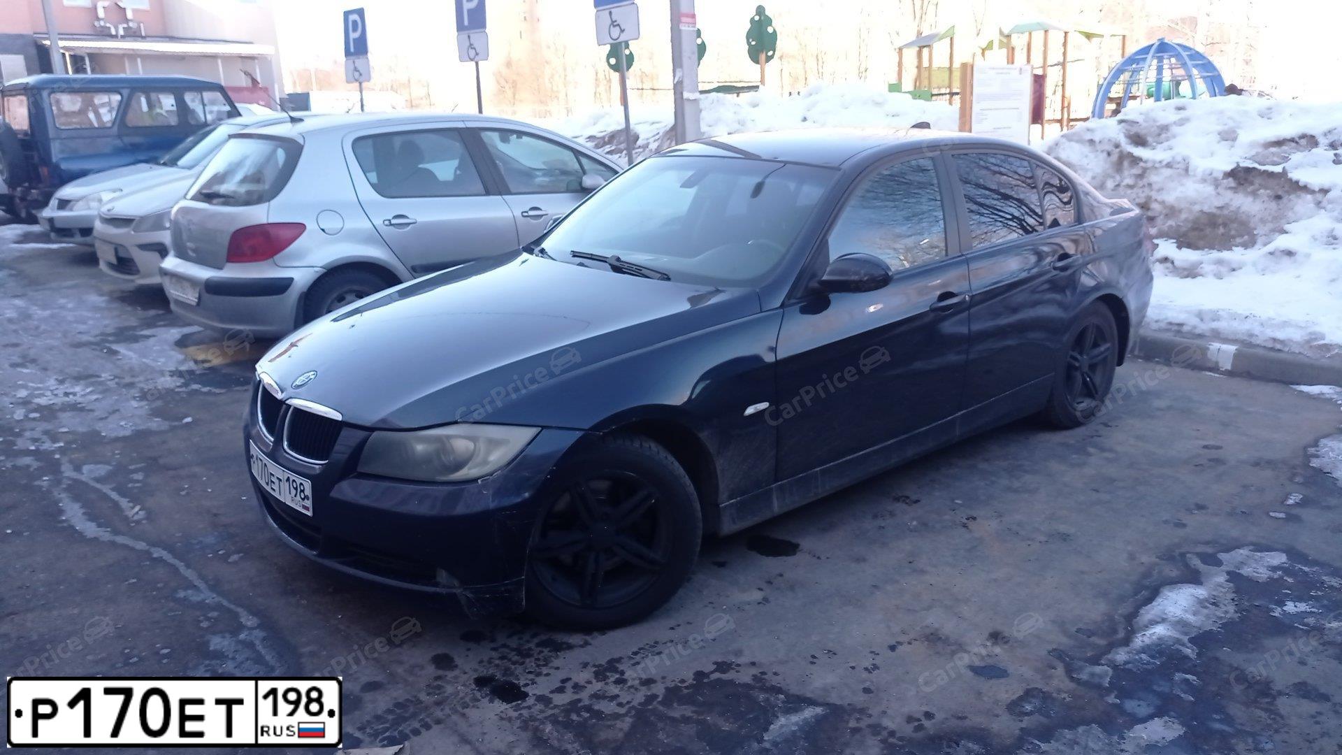 Фото автомобиля BMW SERIE 3, 2005 — госномер О171ВО98. Цвет: СИНИЙ ТЕМНЫЙ