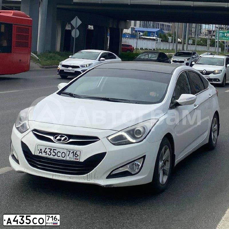 Фото автомобиля HYUNDAI I40, 2015 — госномер А435СО716. Цвет: Белый