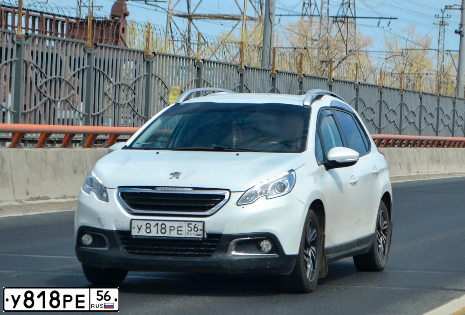 Фото автомобиля PEUGEOT 2008, 2014 — госномер У818РЕ56