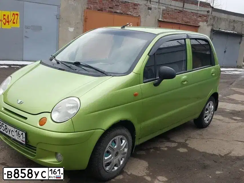 Фото автомобиля HYUNDAI SOLARIS, 2015 — госномер В858УС161. Цвет: БЕЛЫЙ