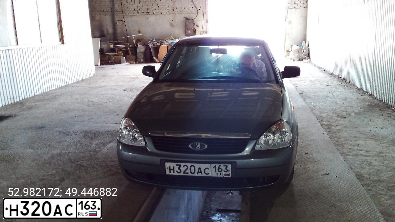 Фото автомобиля LADA 2170 PRIORA, 2010 — госномер Н320АС163