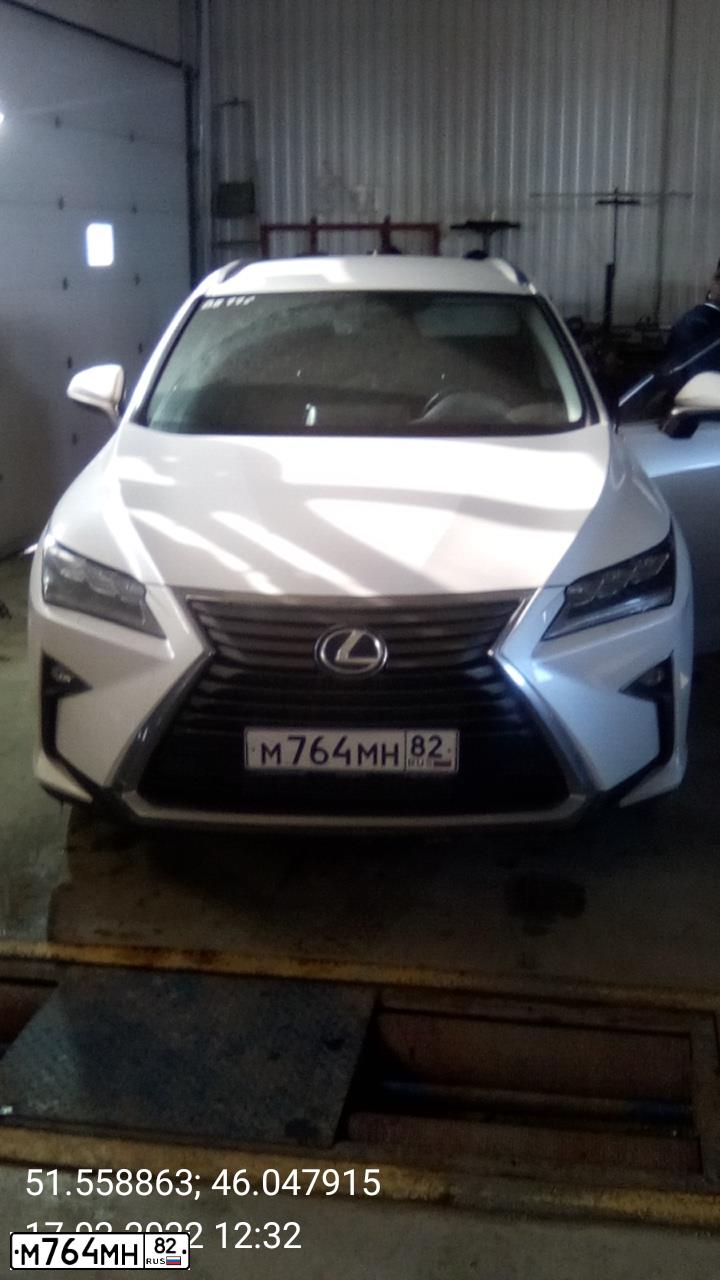 Фото автомобиля LEXUS RX, 2016 — госномер М764МН82. Цвет: Белый