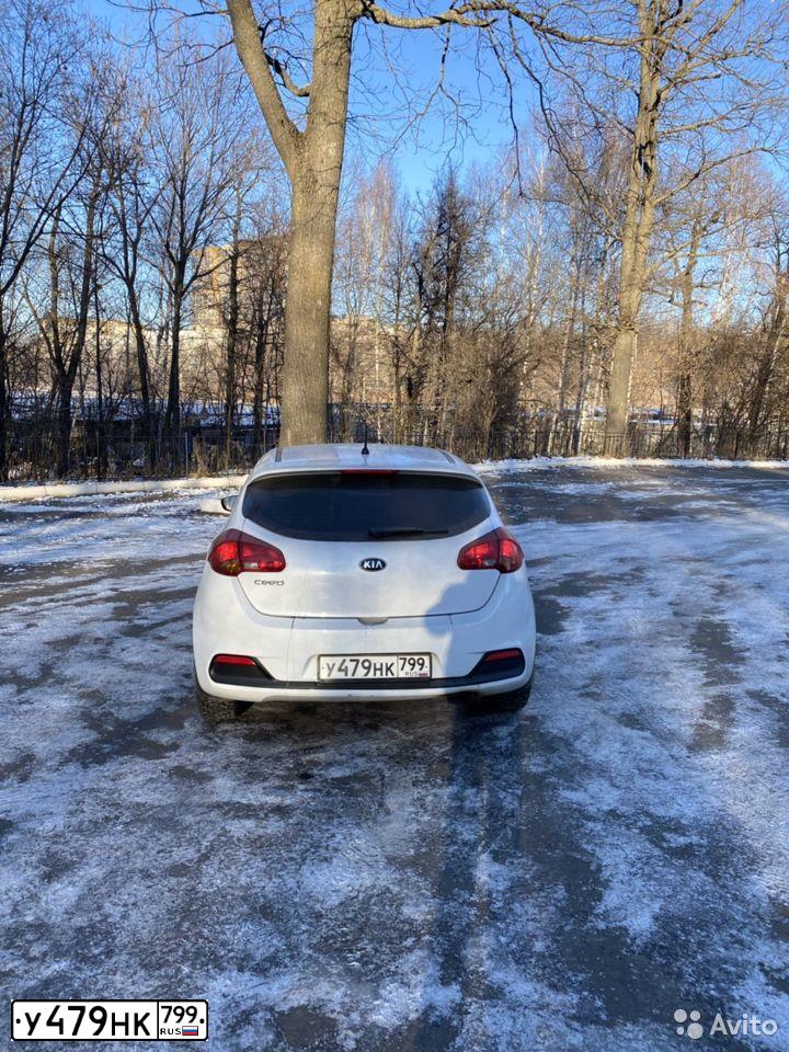 Фото автомобиля KIA CEE'D, 2014 — госномер А553ВР761. Цвет: Белый