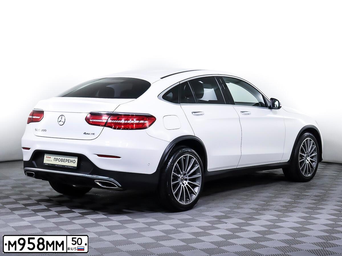 Фото автомобиля GAZ 3102 WOLGA, 2000 — госномер М958ММ50. Цвет: БЕЛЫЙ