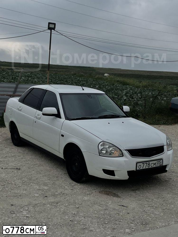 Фото автомобиля LADA 2170 PRIORA, 2011 — госномер Н088НН05. Цвет: Белый