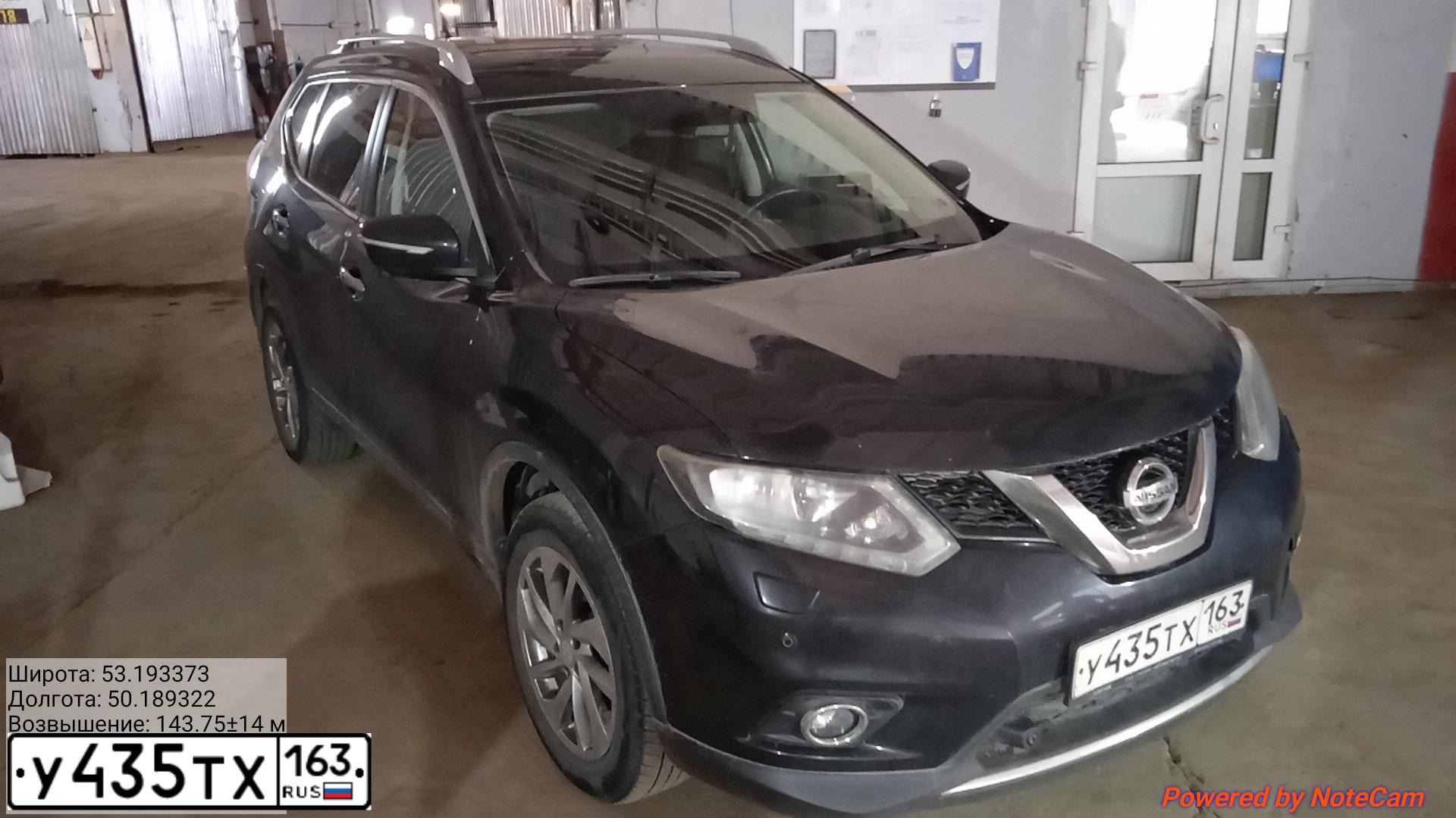 Фото автомобиля NISSAN X-TRAIL, 2015 — госномер У435ТХ163. Цвет: ЧЕРНЫЙ