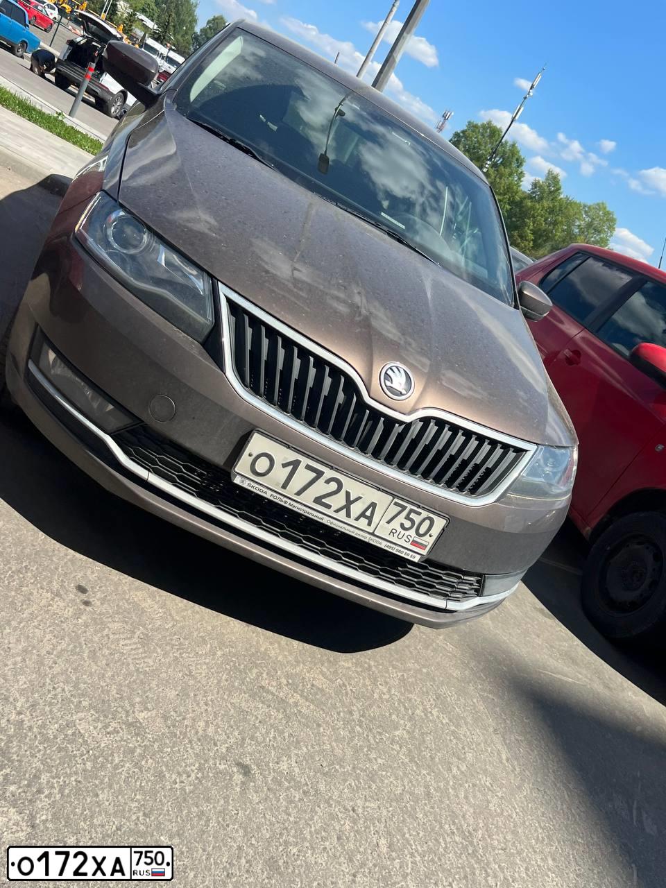 Фото автомобиля SKODA A RAPID, 2019 — госномер У175МЕ31. Цвет: Коричневый
