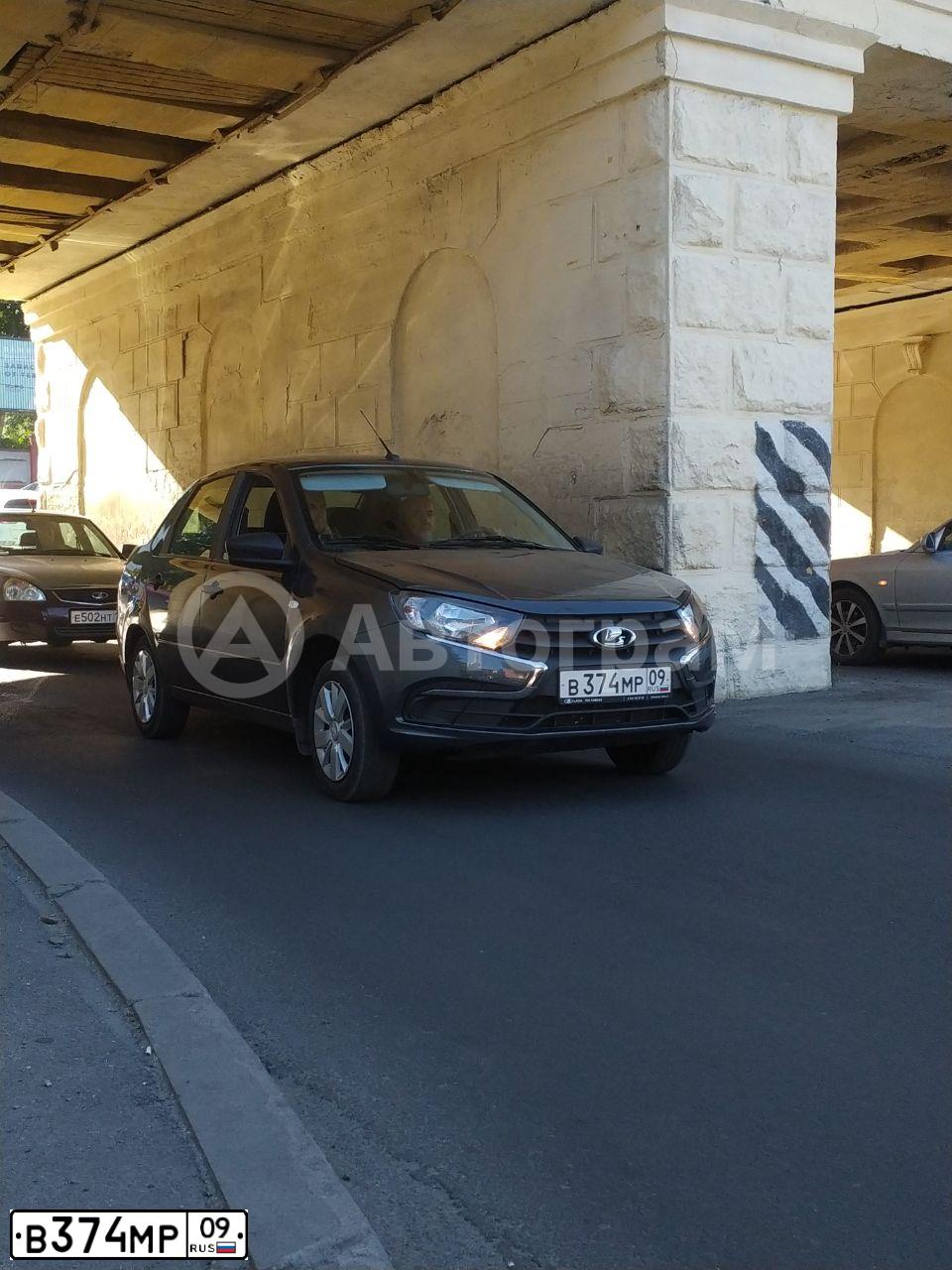 Фото автомобиля LADA GRANTA, 2021 — госномер Р550КК761. Цвет: СЕРЫЙ