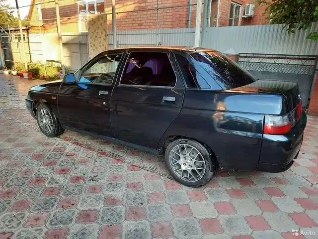 Фото автомобиля LADA 2110 LADA, 2005 — госномер С522КМ193. Цвет: ГРАФ.МЕТАЛЛИК