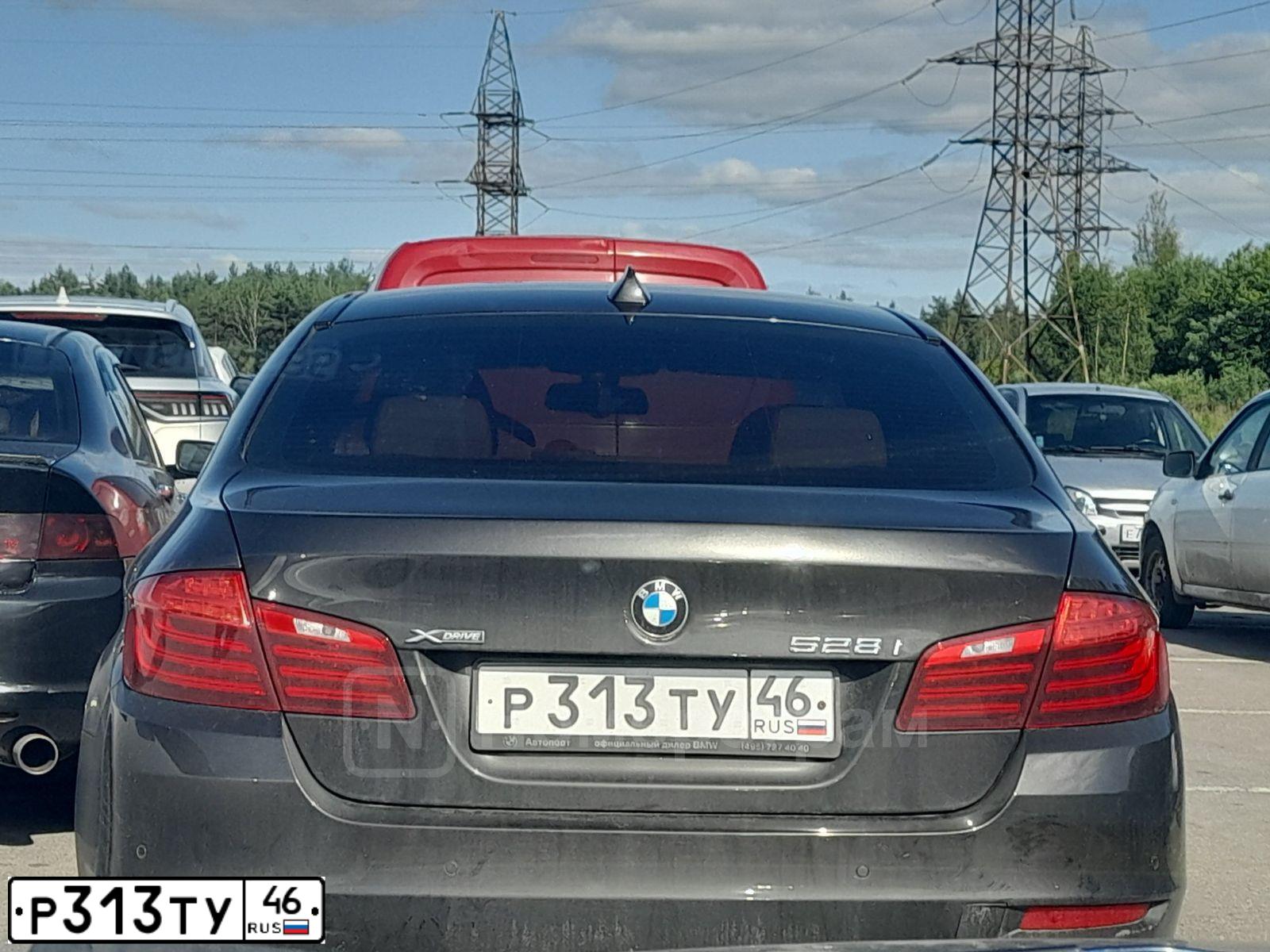 Фото автомобиля BMW SERIE 5, 2016 — госномер А840ОН750. Цвет: Коричневый