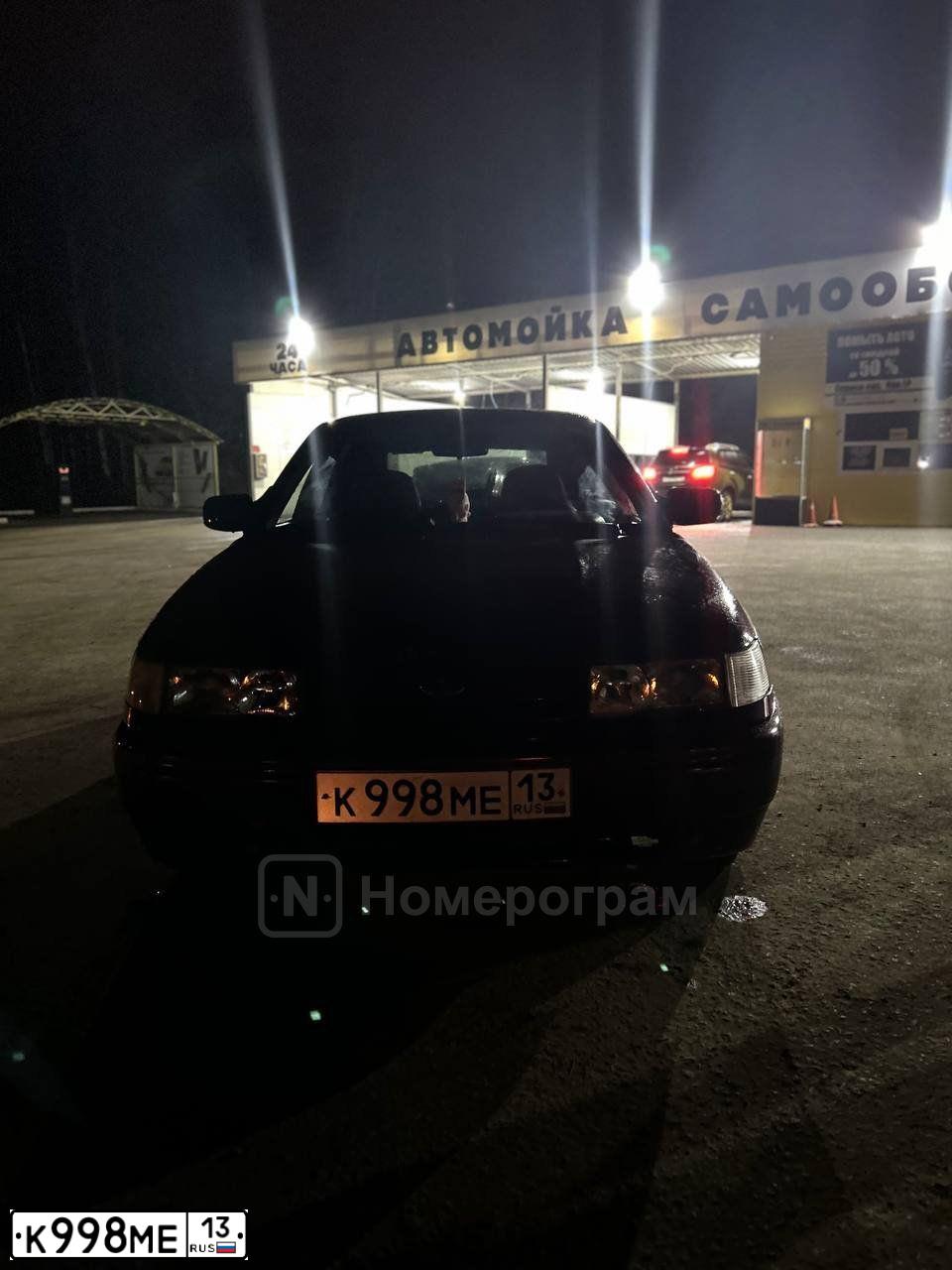 Фото автомобиля LADA 2112, 2005 — госномер К998МЕ13. Цвет: ТЕМНО-МАЛИНОВЫЙ