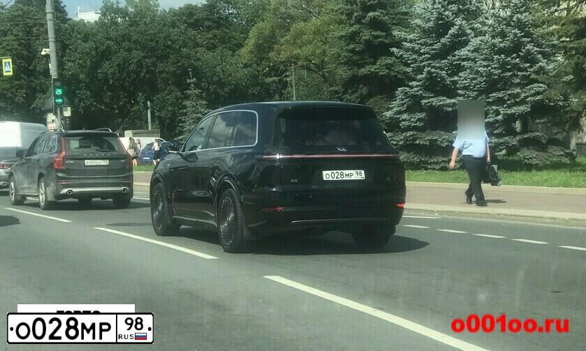 Фото автомобиля AUDI Q7, 2014 — госномер К321МУ35. Цвет: ЧЕРНЫЙ