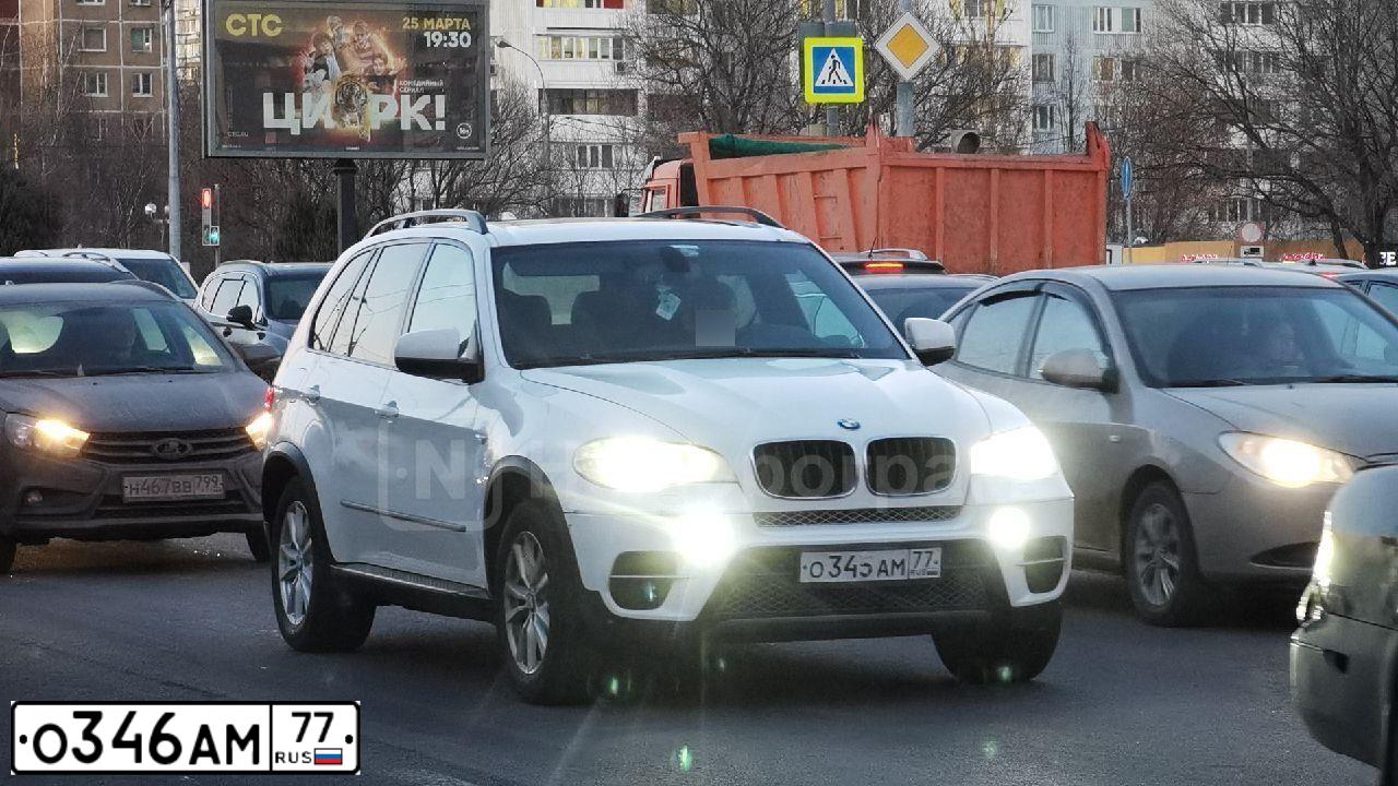 Фото автомобиля CHEVROLET LACETTI, 2008 — госномер О668АН10. Цвет: СЕРЫЙ
