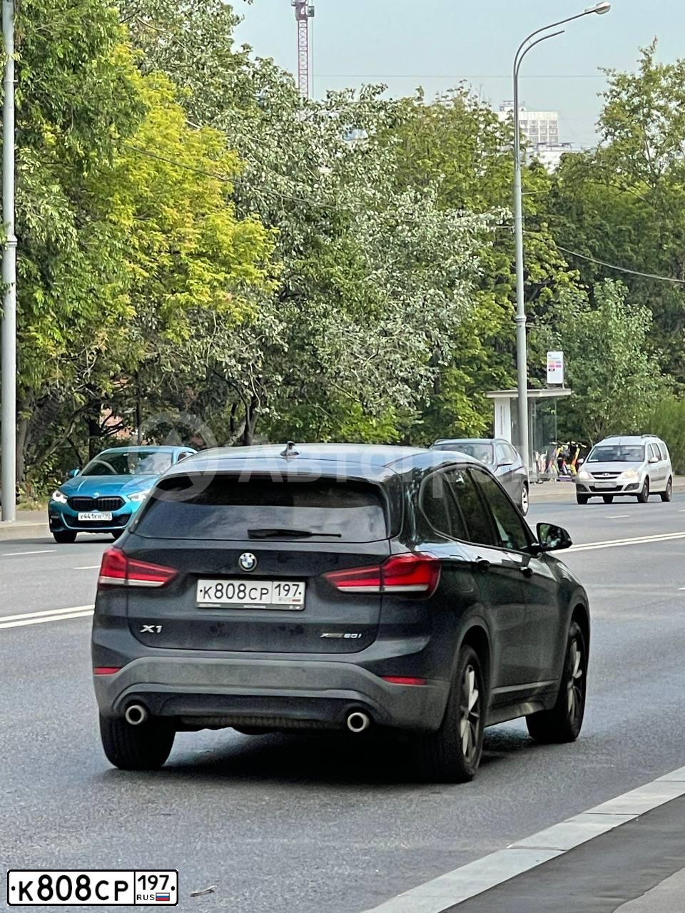 Фото автомобиля BMW X1, 2020 — госномер Т296АС977