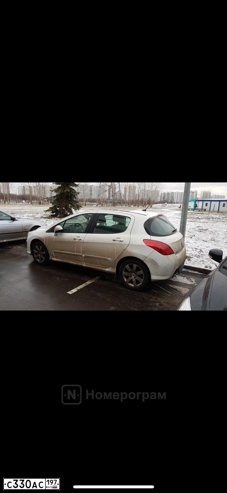 Фото автомобиля PEUGEOT 308, 2010 — госномер С330АС197. Цвет: БЕЛЫЙ