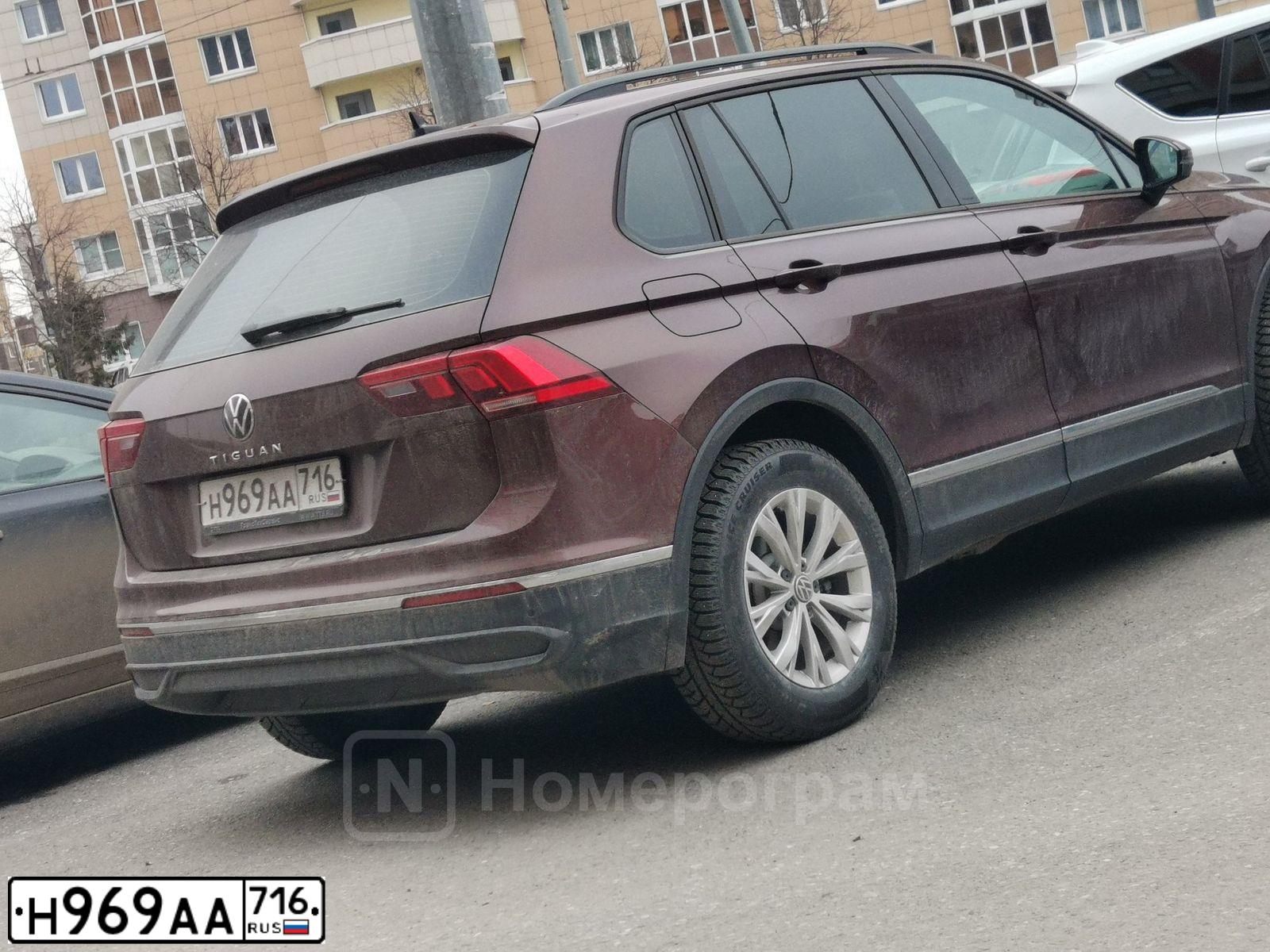 Фото автомобиля VOLKSWAGEN POLO, 2020 — госномер Н345ТА716. Цвет: СЕРЫЙ
