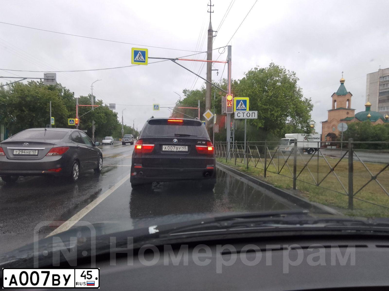 Фото автомобиля KIA SORENTO, 2007 — госномер А007ВУ45. Цвет: темно-серый