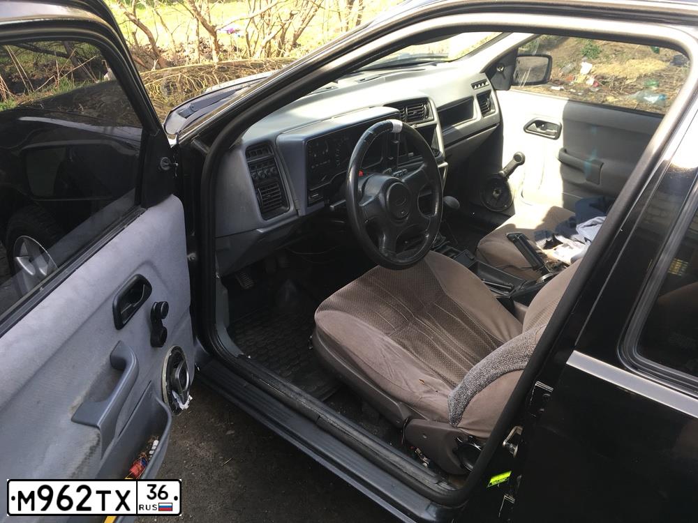 Фото автомобиля FORD SIERRA, 1991 — госномер К226СВ53. Цвет: ЧЕРНЫЙ