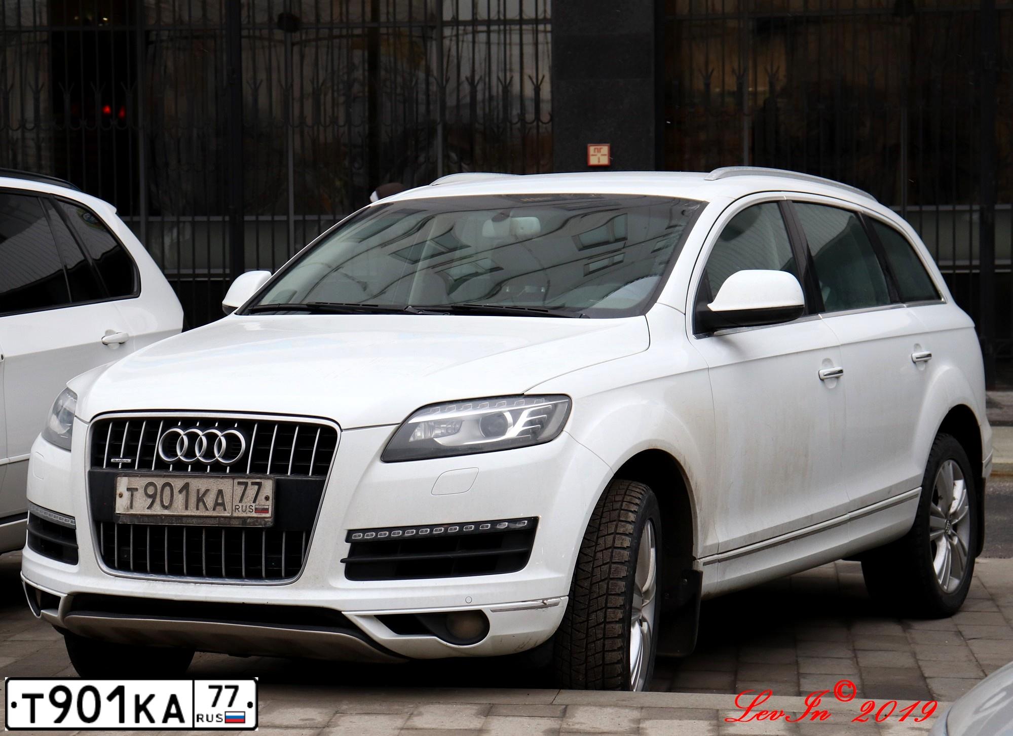 Фото автомобиля AUDI Q7, 2019 — госномер А598АЕ797. Цвет: Белый