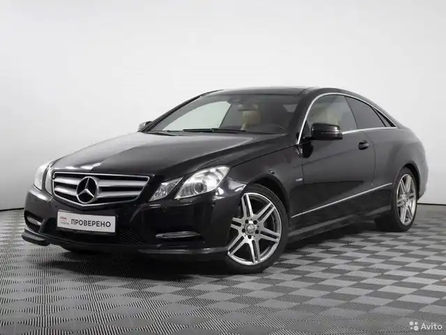 Фото автомобиля MERCEDES E-KLASSE, 2012 — госномер У618АВ58. Цвет: ЧЕРНЫЙ