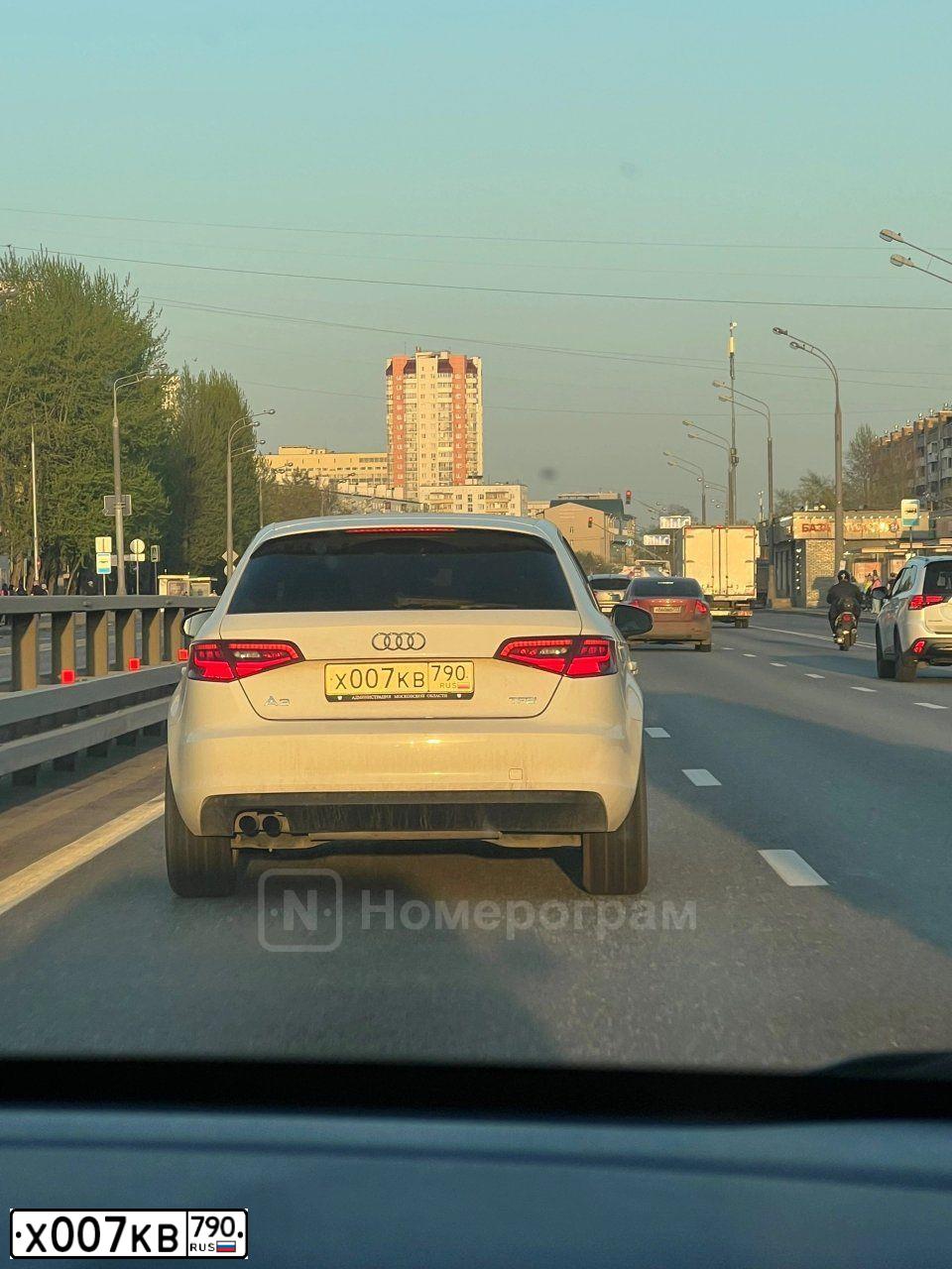 Фото автомобиля AUDI A3, 2013 — госномер Т863ЕР550. Цвет: Белый
