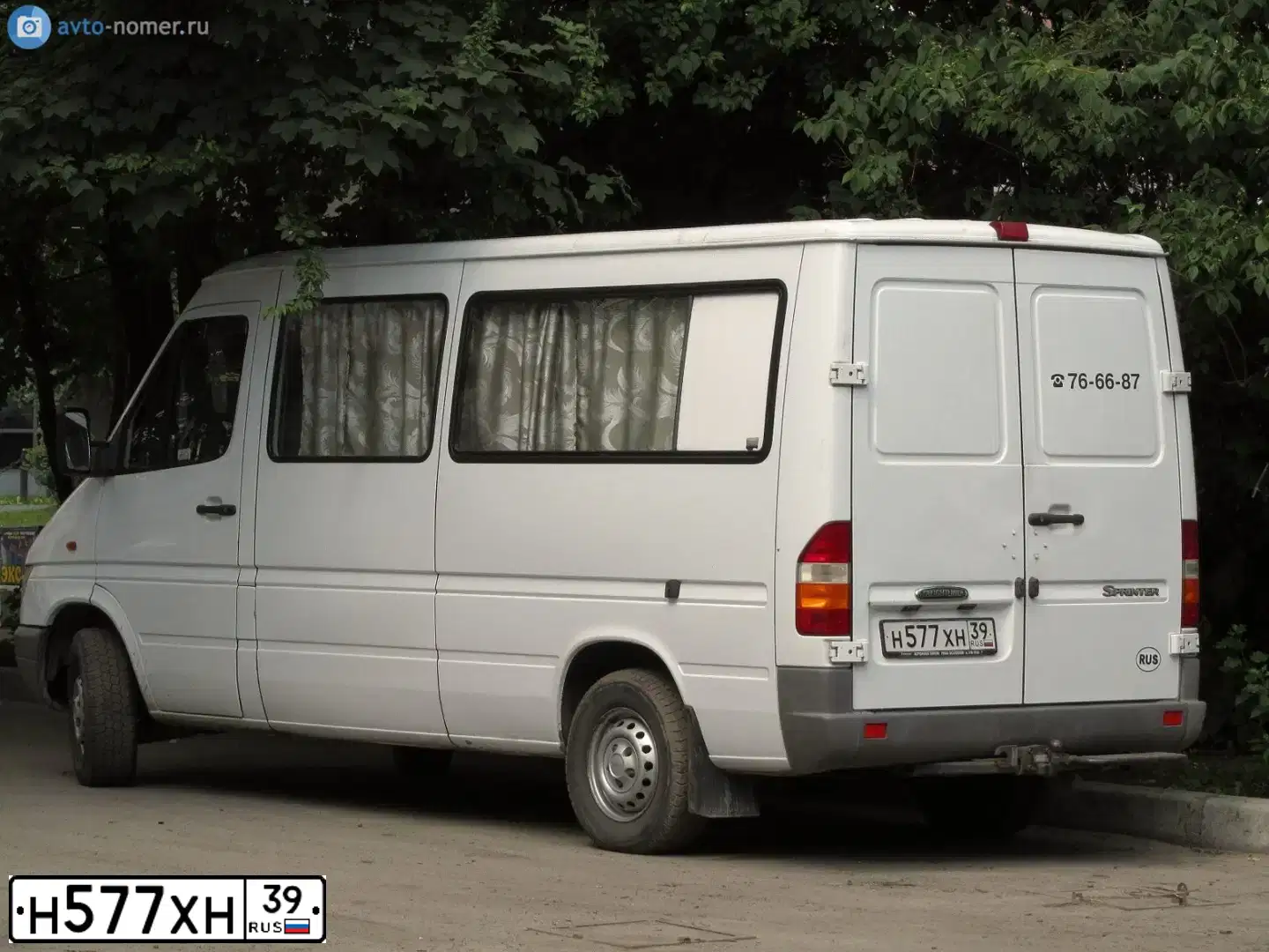 Фото автомобиля MERCEDES SPRINTER, 2001 — госномер Т543ВЕ39. Цвет: Белый