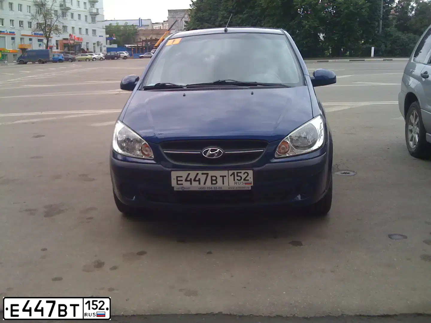 Фото автомобиля HYUNDAI GETZ, 2008 — госномер Е447ВТ152. Цвет: синий